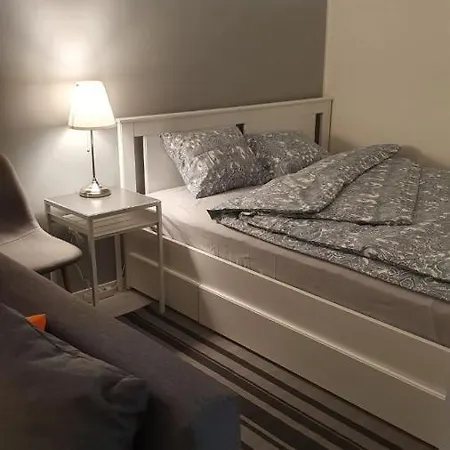 Orange Kadetti 2 Lägenhet